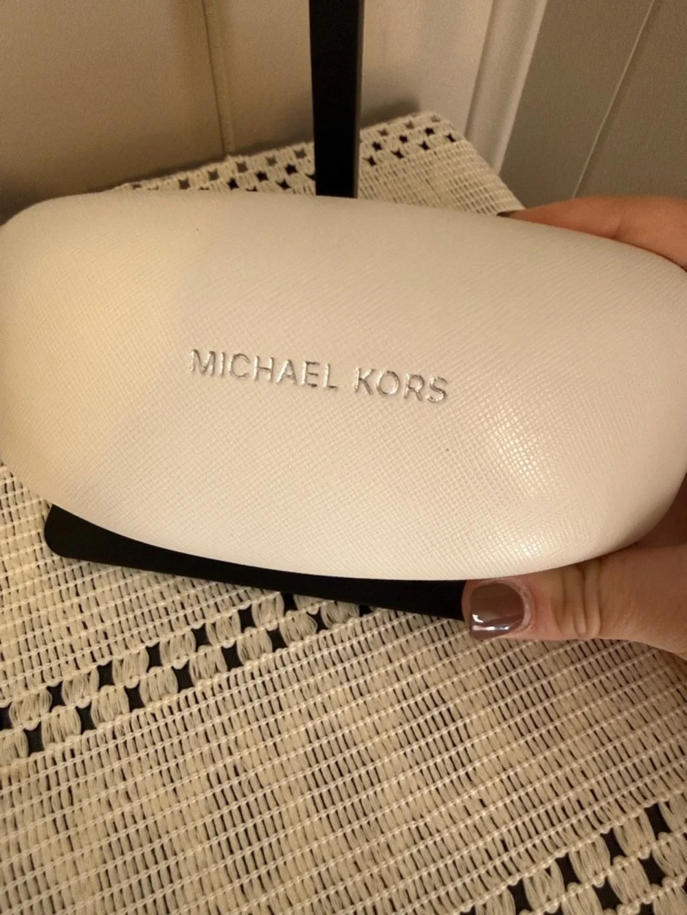 Michael Kors Classic Square Brown Tortoiseshell Sunglasses (NWOT) - Picture 4 of 4